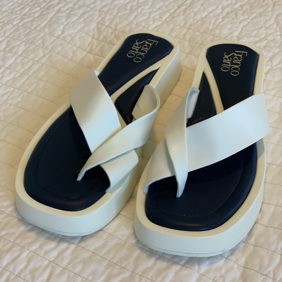 Worn once. Beautiful, trendy sandals. Perfect for summer. Dressy or casual. - Picture 2 of 3